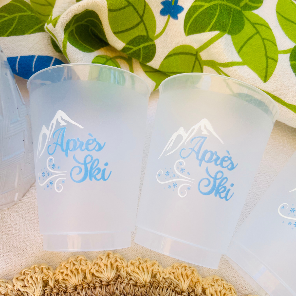 Après Ski 16oz Frost Flex Drinking Cups