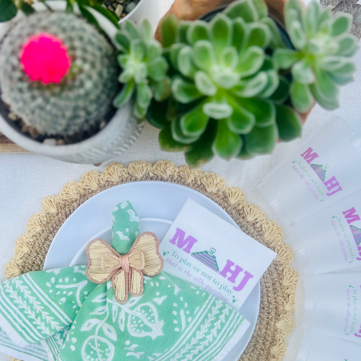 Mahj: To Play Or Not To Play Cocktail Paper Napkins