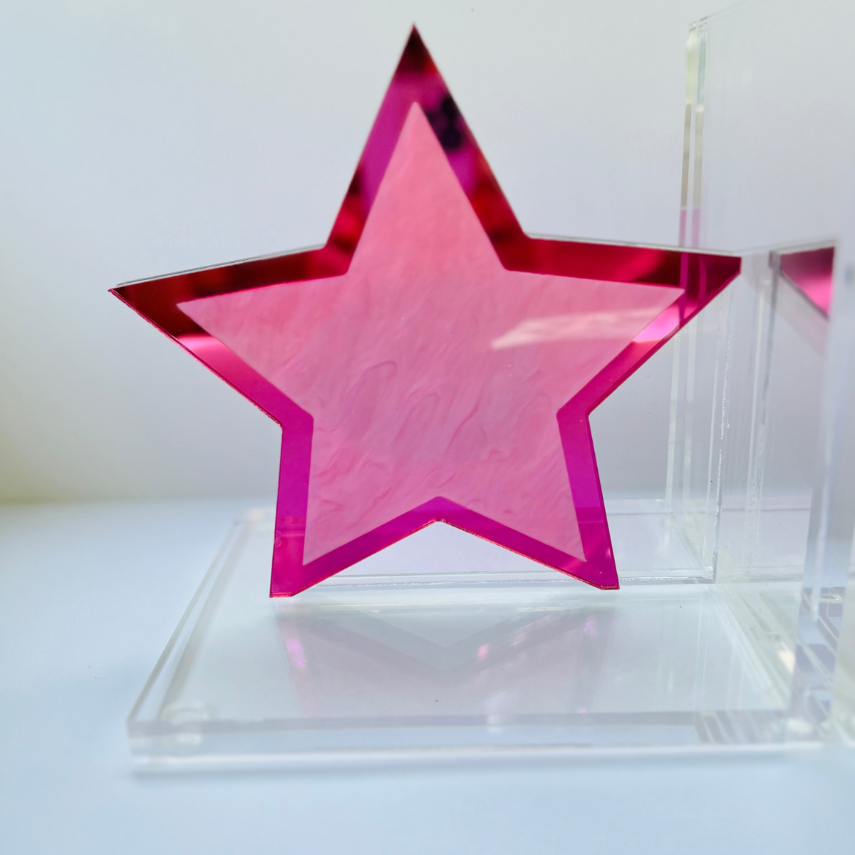 Star Acrylic Bookends, Pink