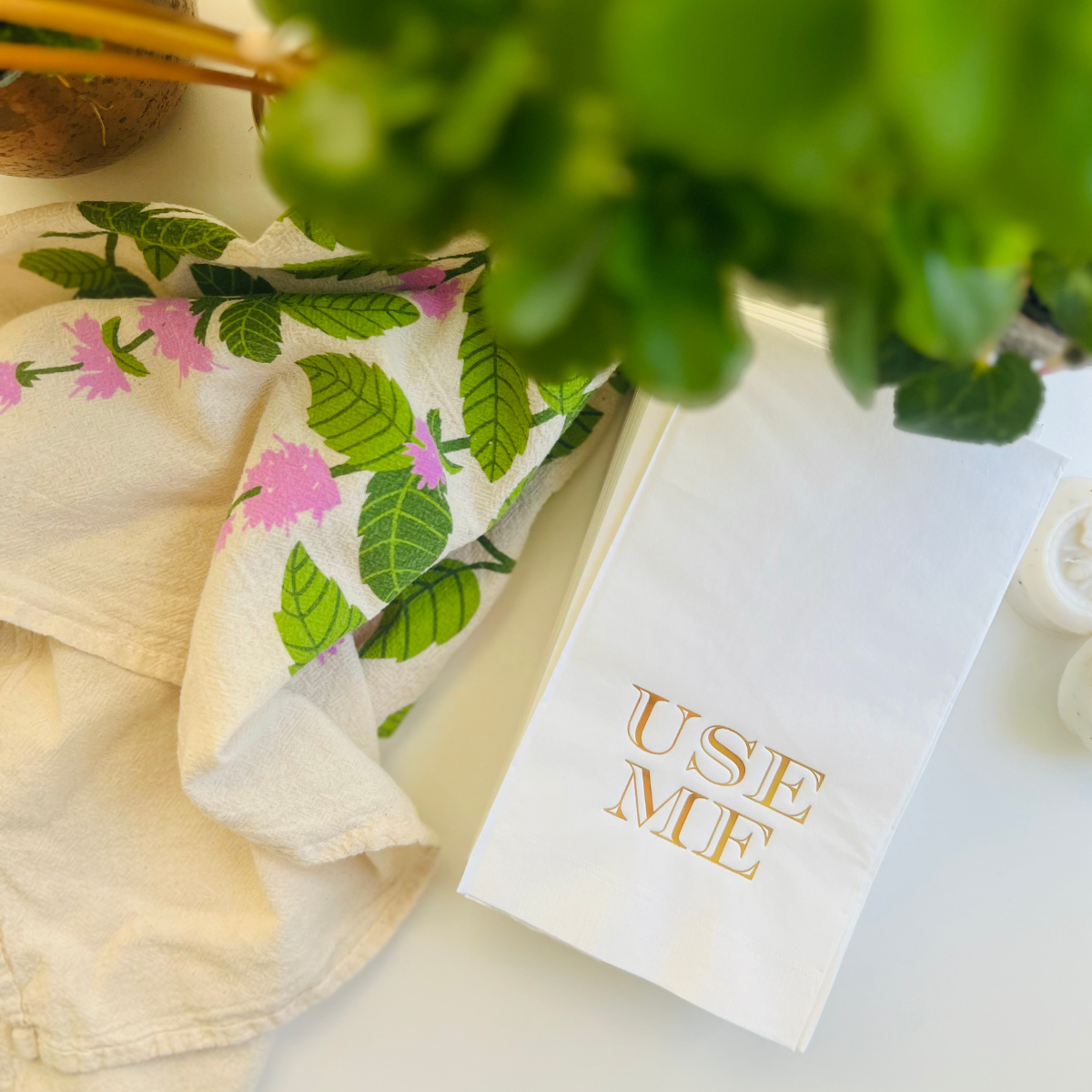 Sunshine Daisy Paper Guest Towels - Thumbnail 5
